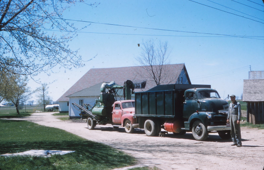 Corn Shelling and transporting grain